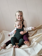 Last inn bildet i Galleri-visningsprogrammet, Neahs selebukse