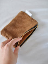 Last inn bildet i Galleri-visningsprogrammet, Liten pose med fôr (brun)