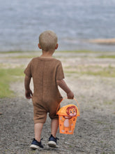 Last inn bildet i Galleri-visningsprogrammet, Leos sommerdrakt