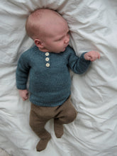Last inn bildet i Galleri-visningsprogrammet, Bendik’s body and sweater