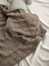 Last inn bildet i Galleri-visningsprogrammet, Lille Spire baby blanket