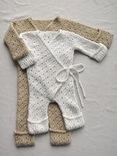 Last inn bildet i Galleri-visningsprogrammet, Tytte-omslagsdress - Garnpakke