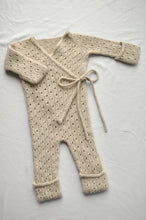 Last inn bildet i Galleri-visningsprogrammet, Tytte-omslagsdress - Garnpakke