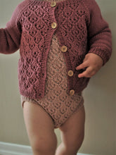 Last inn bildet i Galleri-visningsprogrammet, Yndig finjakke - Garnpakke