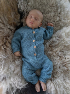Gullskatt-dress og lue