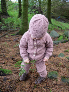 Gullskatt-dress og lue