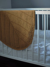Last inn bildet i Galleri-visningsprogrammet, Leaf blanket