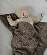 Last inn bildet i Galleri-visningsprogrammet, Lille Spire baby blanket