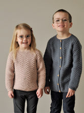 Last inn bildet i Galleri-visningsprogrammet, Tyk Tuva-sweater og -jakke