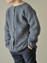 Last inn bildet i Galleri-visningsprogrammet, Thick Tuva cardigan