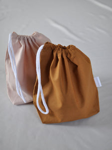 Prosjektpose med i-cord-snor (brun)