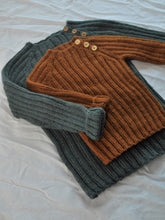 Last inn bildet i Galleri-visningsprogrammet, Year-round sweater