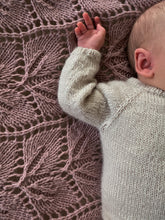 Last inn bildet i Galleri-visningsprogrammet, Emma`s button body