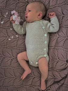 Emma`s button body