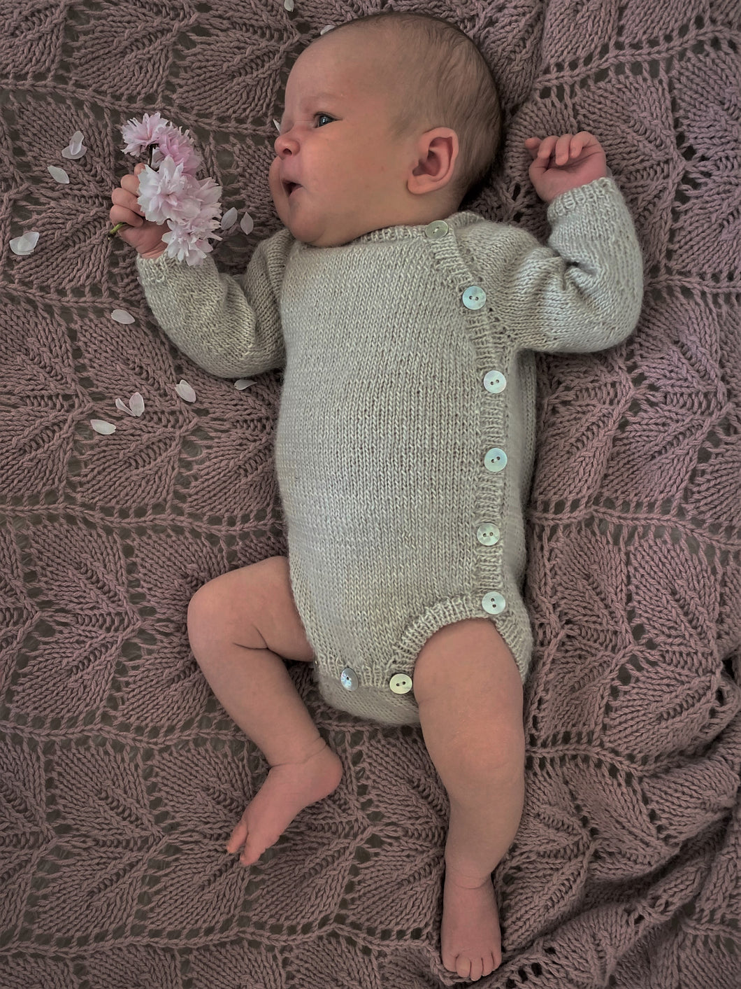 Emma`s button body