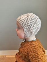 Last inn bildet i Galleri-visningsprogrammet, Tuva earflap hat