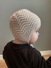 Last inn bildet i Galleri-visningsprogrammet, Tuva earflap hat