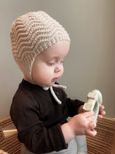 Last inn bildet i Galleri-visningsprogrammet, Tuva earflap hat