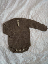 Last inn bildet i Galleri-visningsprogrammet, Bendik’s body and sweater
